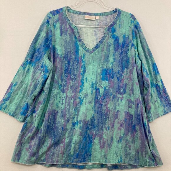 Belle by Kim Gravel Tops - Belle by Kim Gravel size 1X Blue Purple Abstract V neck Stretch 3/4 Sleeve Top